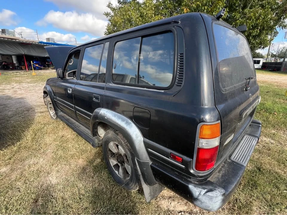 1996 Lexus LX 1st Gen - Image 7 of 13