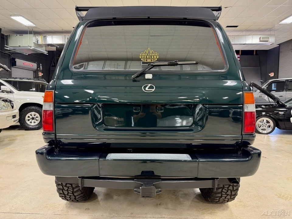 1996 Lexus LX 1st Gen - Image 10 of 12