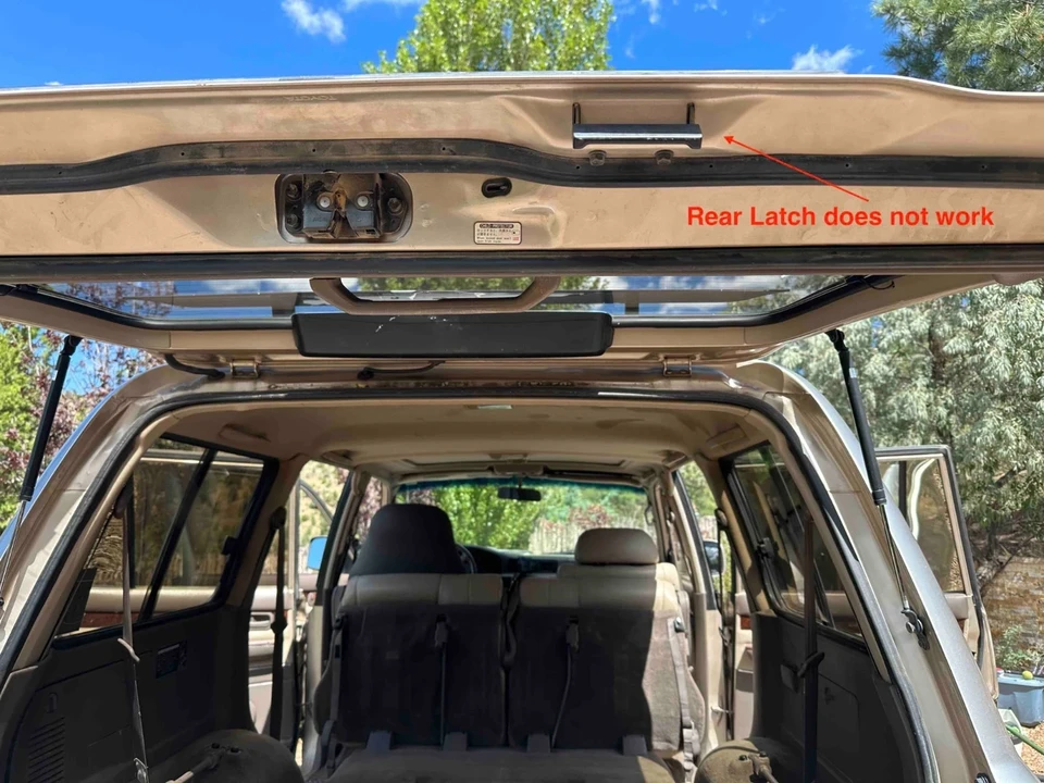 1996 Lexus LX 1st Gen - Image 15 of 21