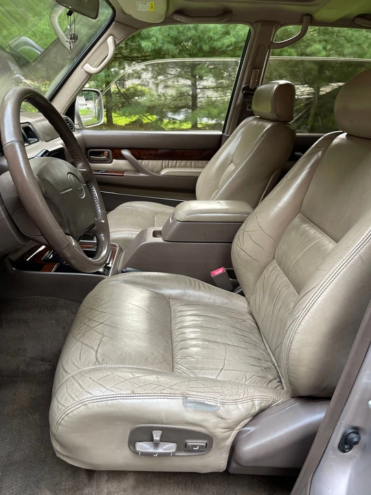 1996 Lexus LX 1st Gen - Image 3 of 8