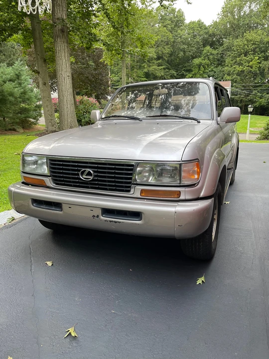 1996 Lexus LX 1st Gen - Image 2 of 8