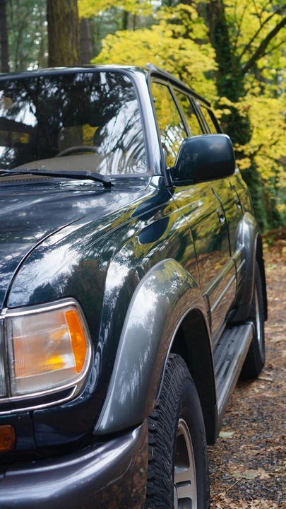 1996 Lexus LX 1st Gen - Image 21 of 31