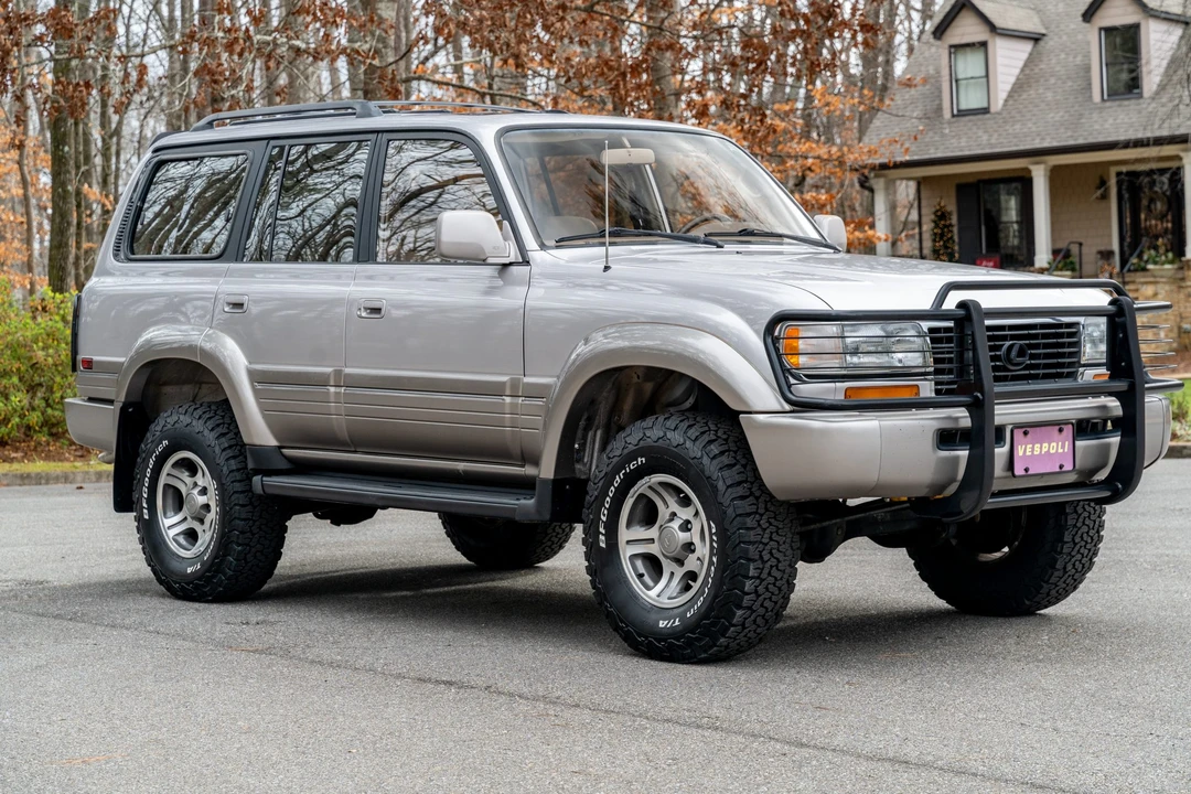 1996 Lexus LX 1st Gen - Image 8 of 31