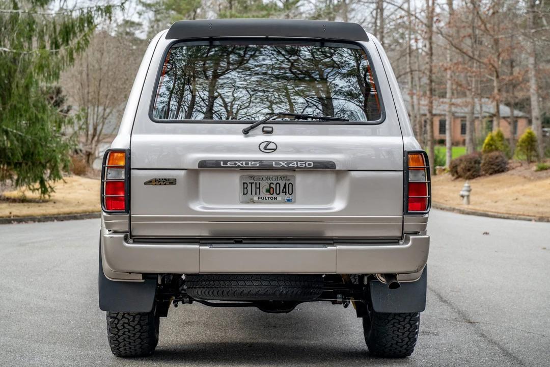 1996 Lexus LX 1st Gen - Image 4 of 31