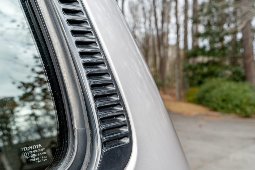 1996 Lexus LX 1st Gen - Image 31 of 31