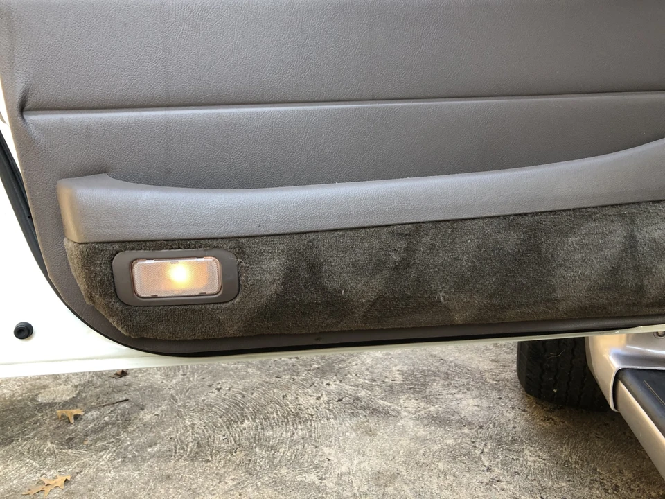 1996 Lexus LX 1st Gen - Image 20 of 31