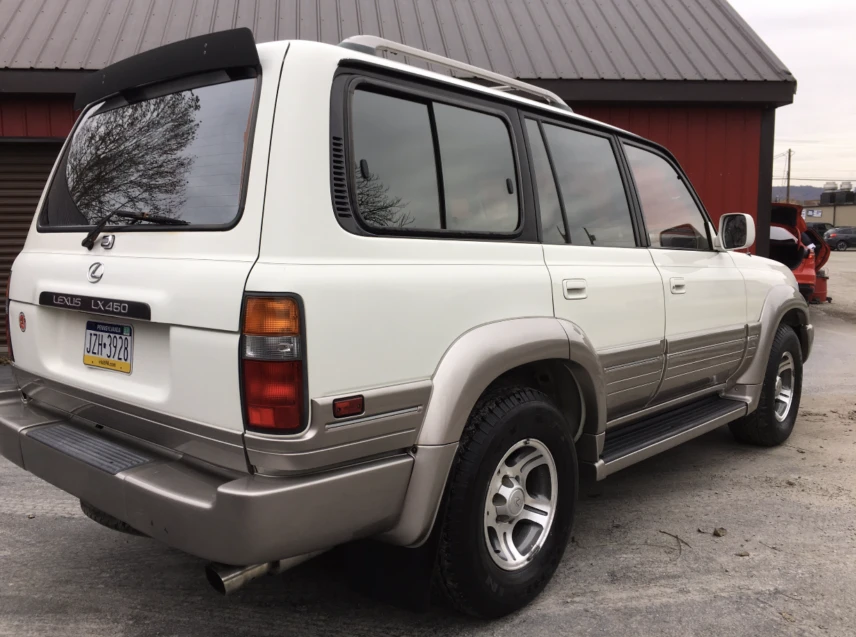 1996 Lexus LX 1st Gen - Image 5 of 31