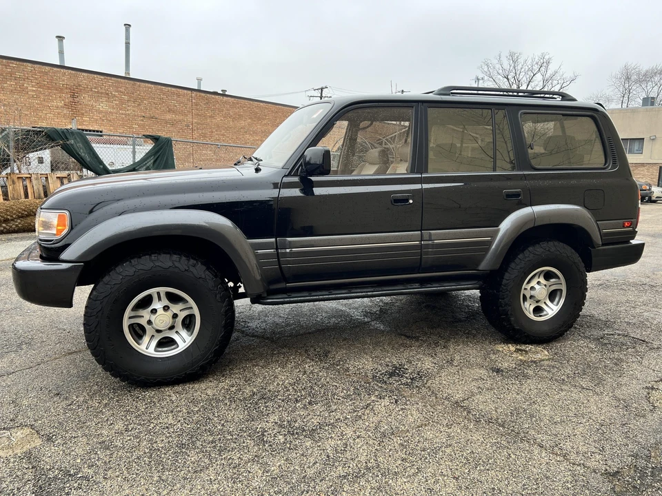 1996 Lexus LX 1st Gen - Image 7 of 31