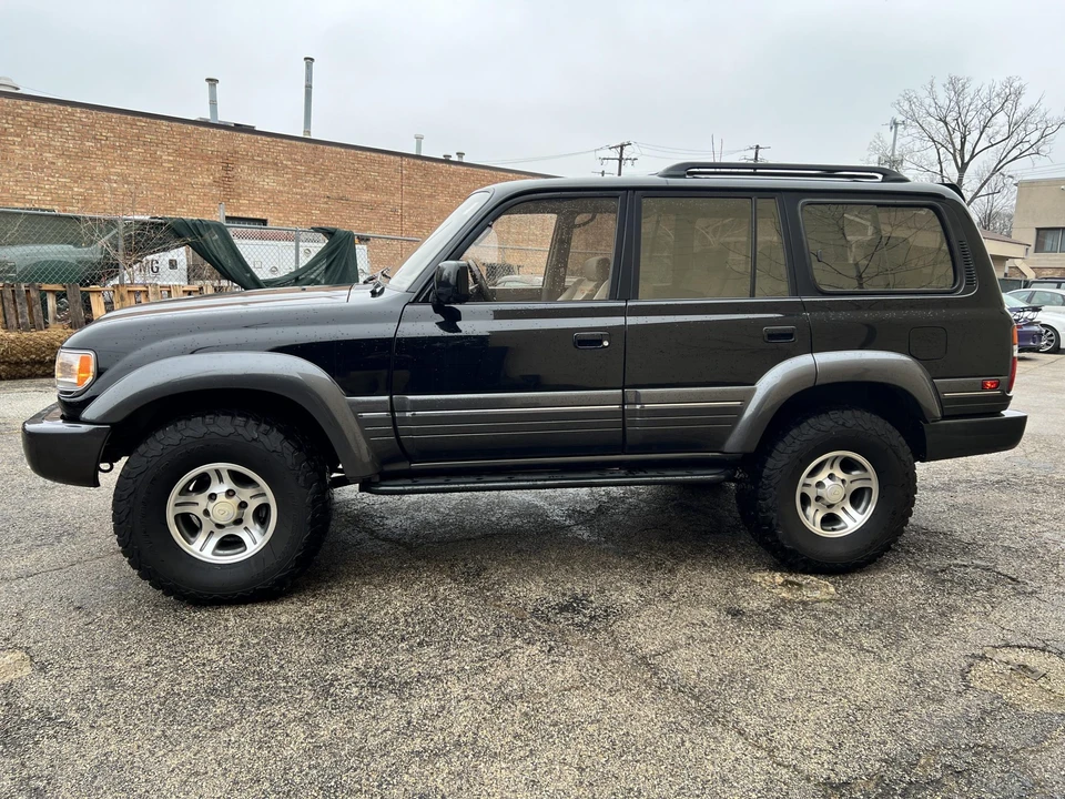 1996 Lexus LX 1st Gen - Image 22 of 31
