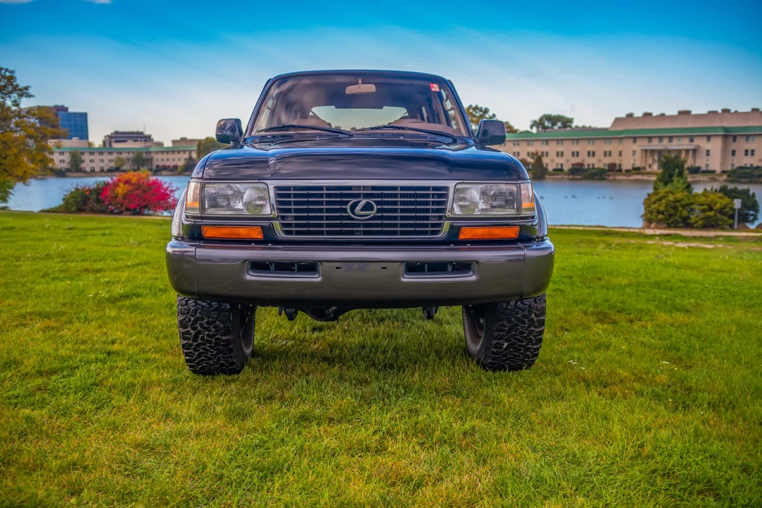 1996 Lexus LX 1st Gen - Image 3 of 31