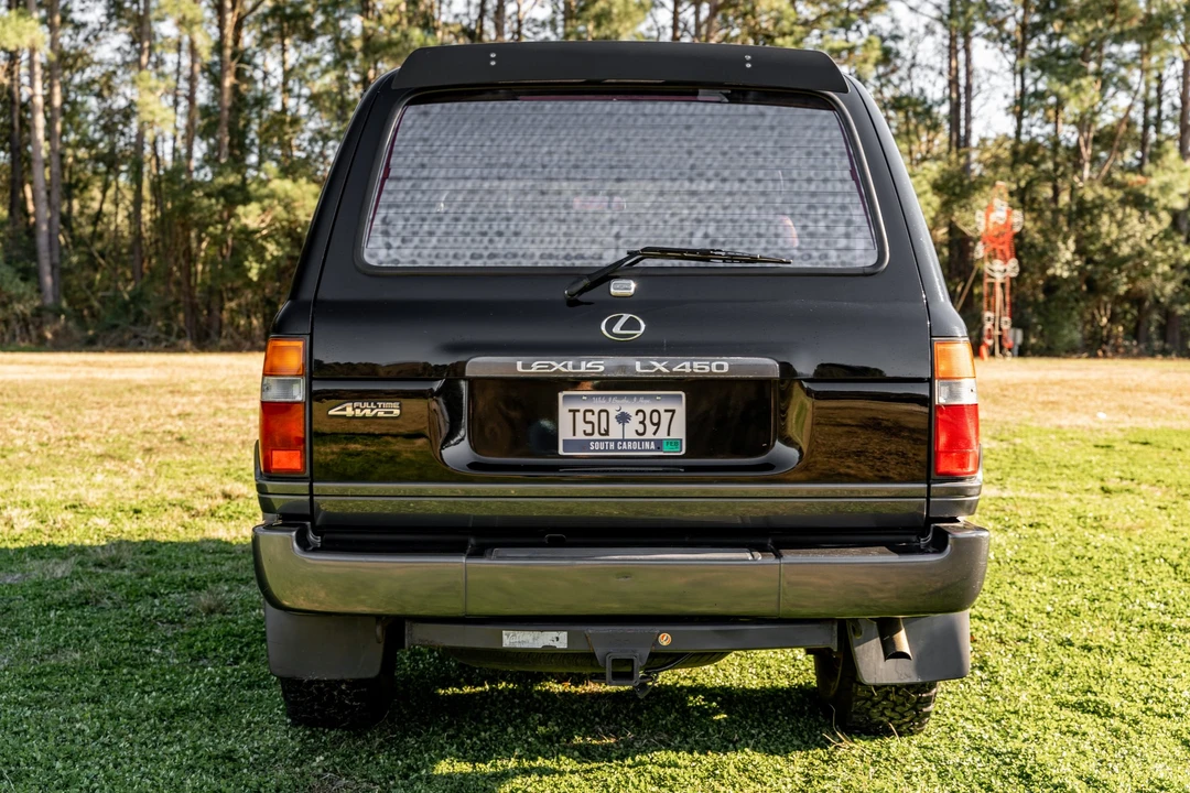 1996 Lexus LX 1st Gen - Image 11 of 31
