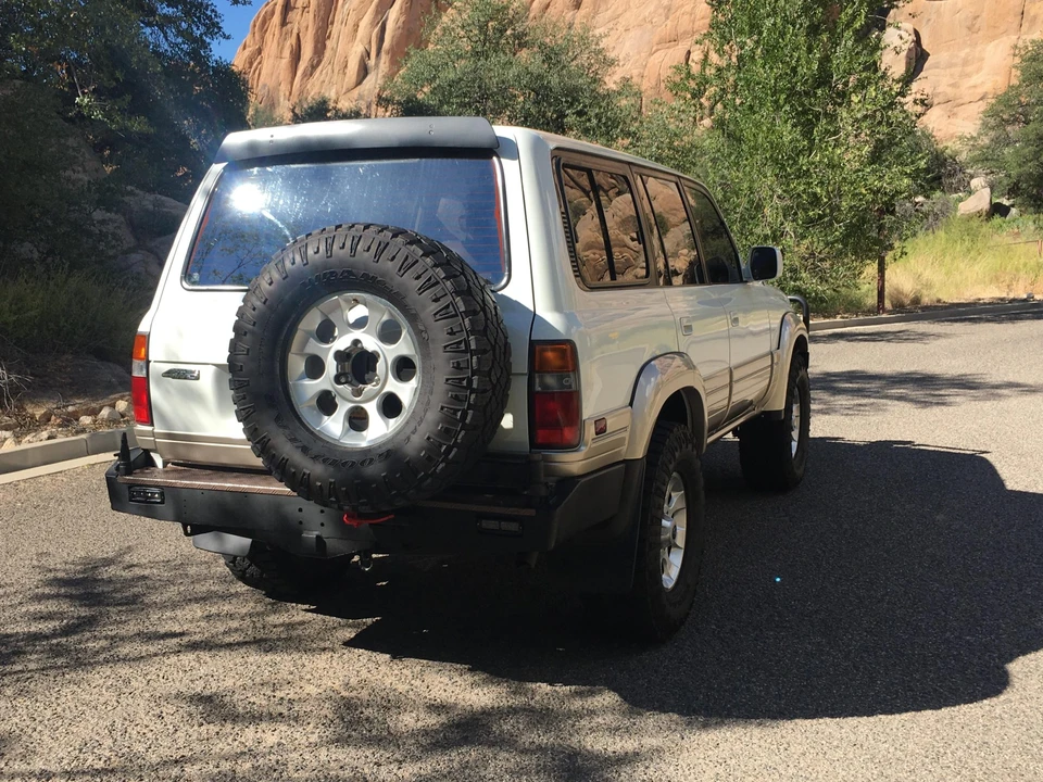 1996 Lexus LX 1st Gen - Image 9 of 31