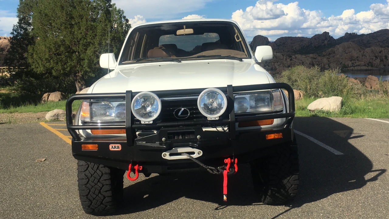 1996 Lexus LX 1st Gen - Image 26 of 31