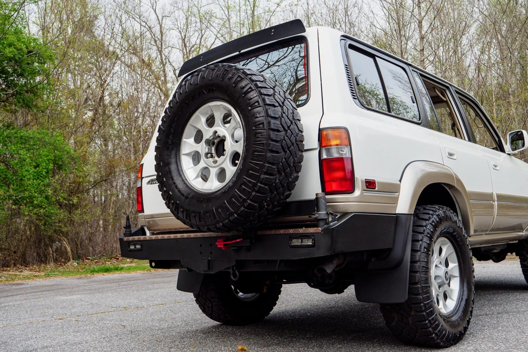 1996 Lexus LX 1st Gen - Image 16 of 31