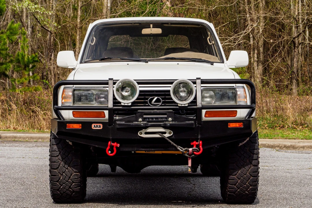 1996 Lexus LX 1st Gen - Image 5 of 31