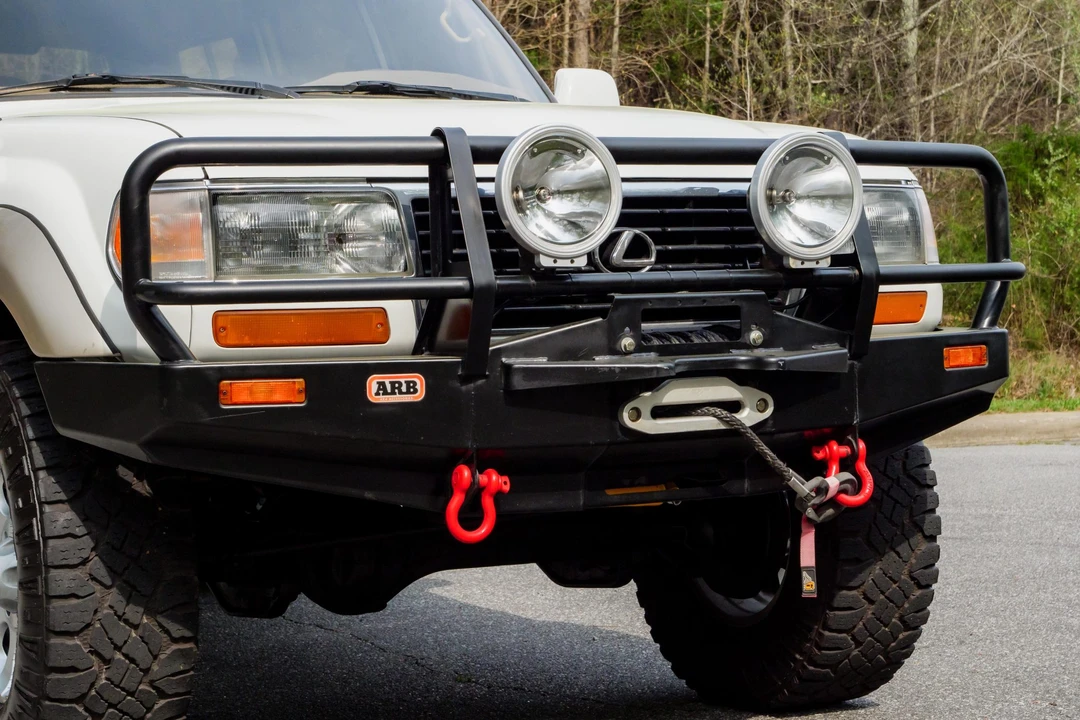 1996 Lexus LX 1st Gen - Image 14 of 31