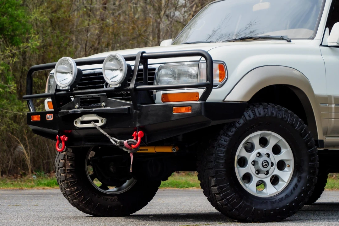 1996 Lexus LX 1st Gen - Image 21 of 31
