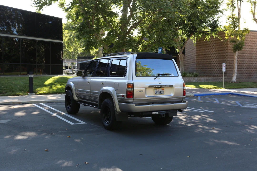 1996 Lexus LX 1st Gen - Image 22 of 31