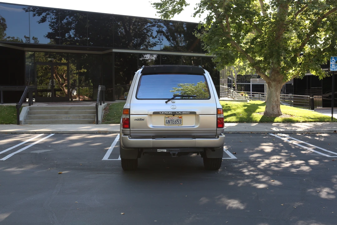 1996 Lexus LX 1st Gen - Image 19 of 31