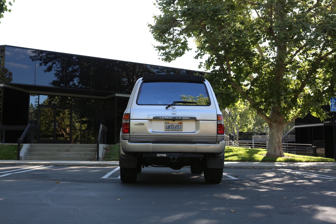 1996 Lexus LX 1st Gen - Image 18 of 31