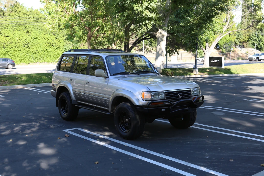 1996 Lexus LX 1st Gen - Image 11 of 31