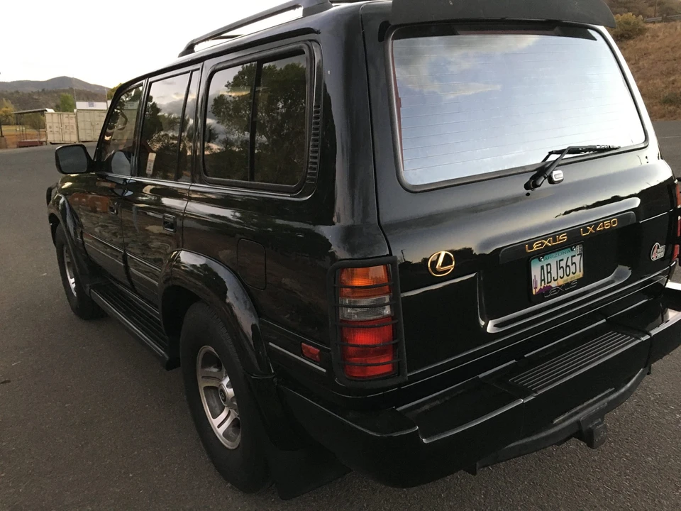 1996 Lexus LX 1st Gen - Image 5 of 31
