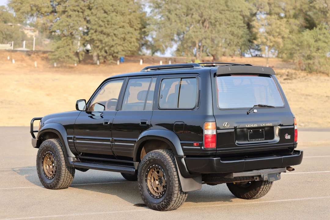 1996 Lexus LX 1st Gen - Image 21 of 31