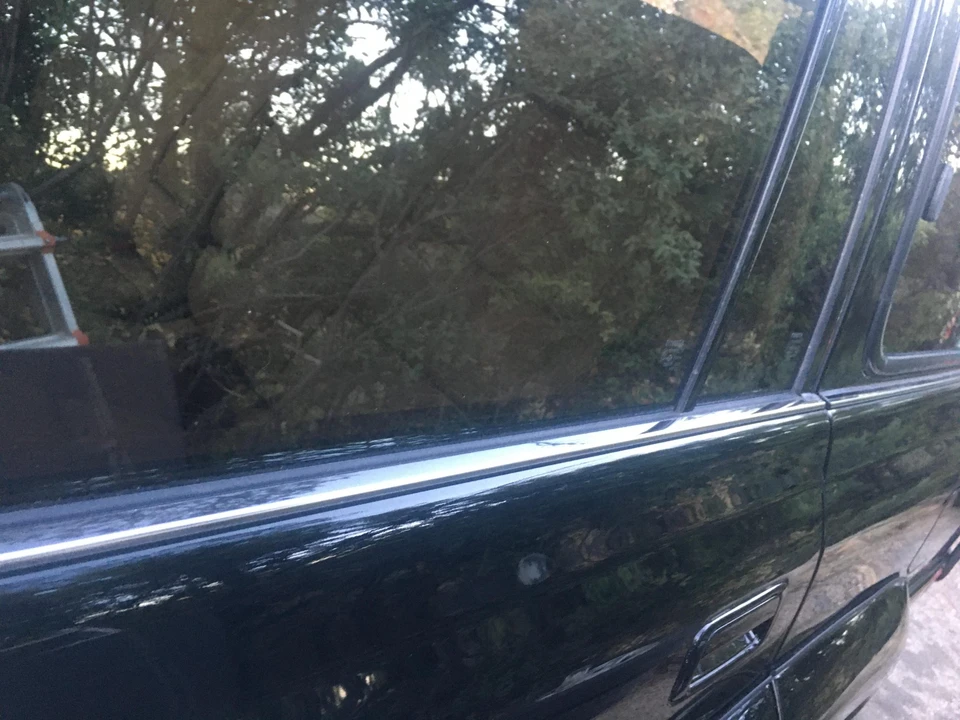1996 Lexus LX 1st Gen - Image 14 of 31