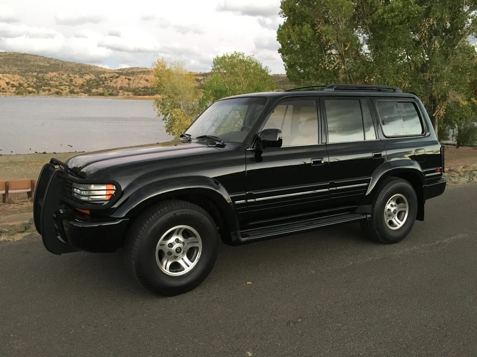 1996 Lexus LX 1st Gen - Image 2 of 31