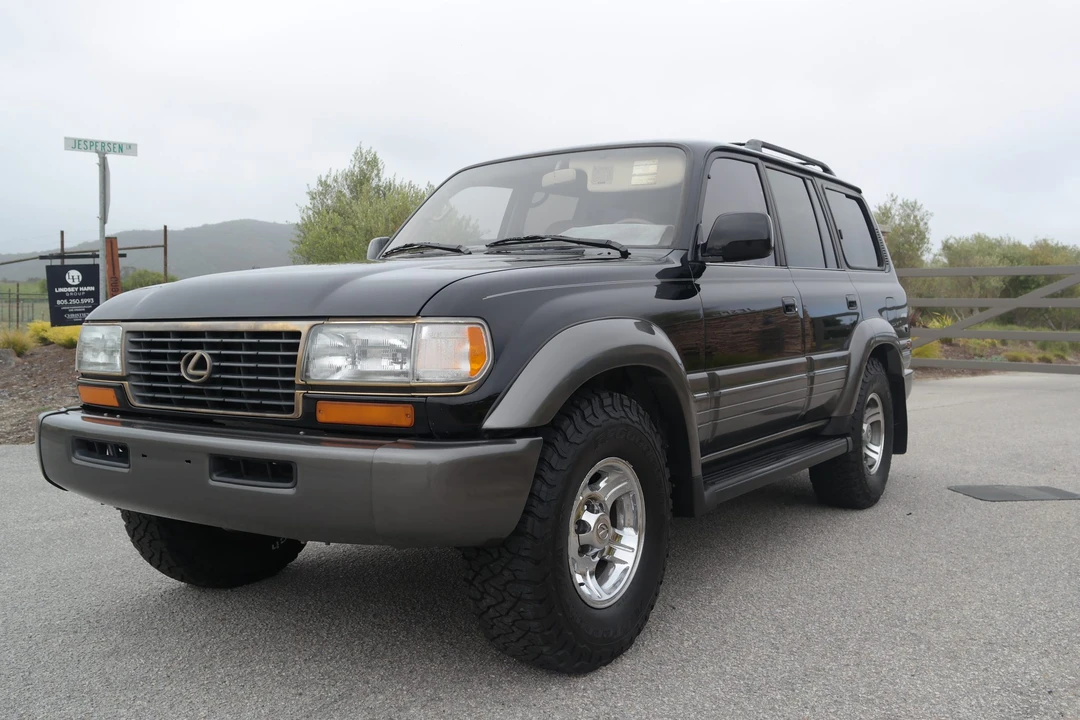 1996 Lexus LX 1st Gen - Image 3 of 31
