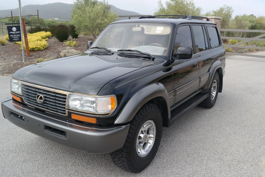 1996 Lexus LX 1st Gen - Image 8 of 31