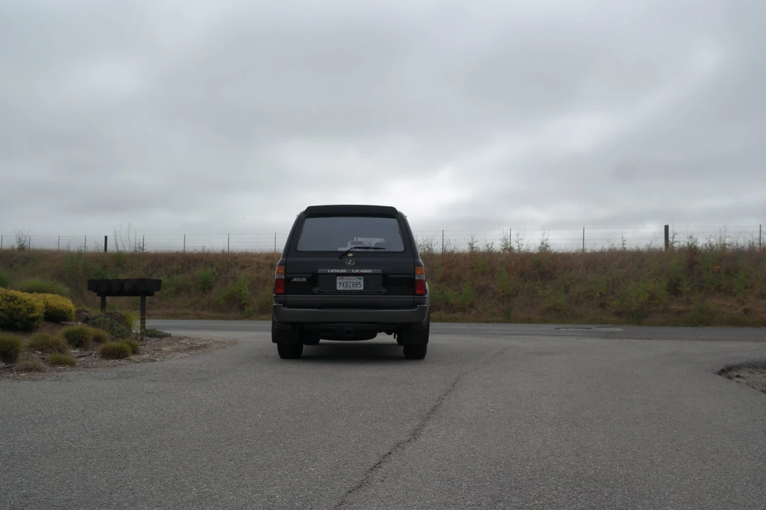 1996 Lexus LX 1st Gen - Image 24 of 31