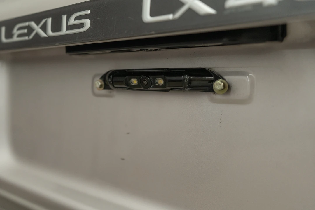 1996 Lexus LX 1st Gen - Image 25 of 31