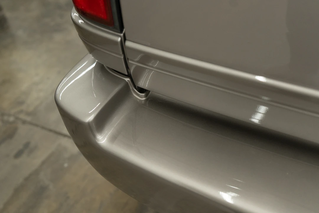 1996 Lexus LX 1st Gen - Image 28 of 31