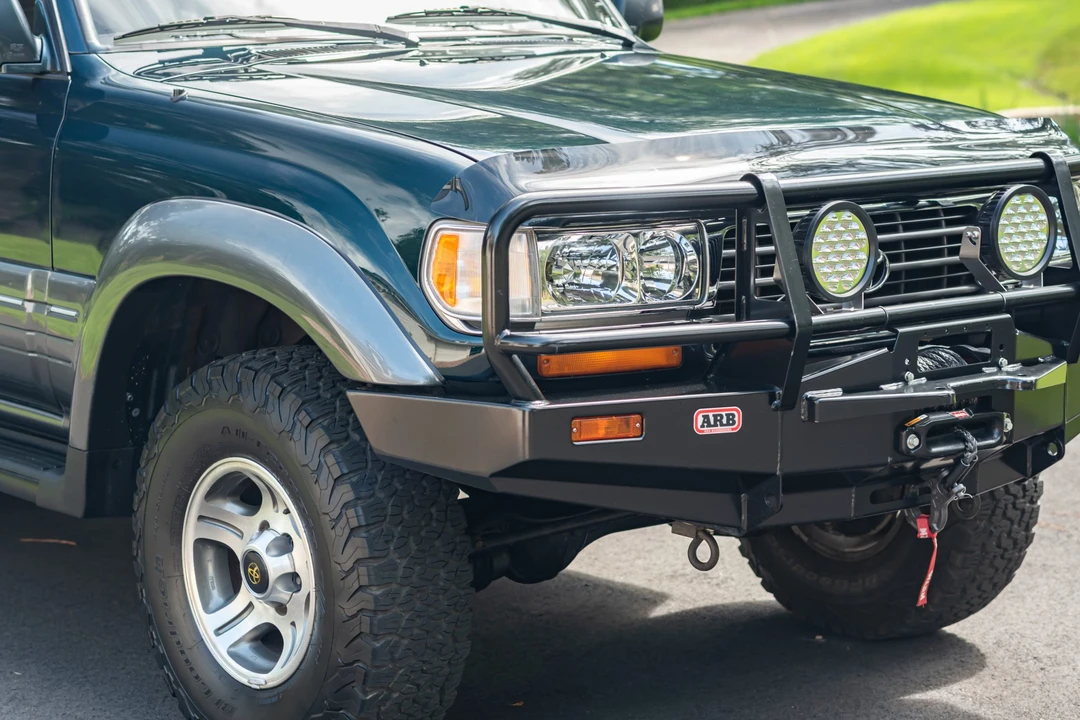 1996 Lexus LX 1st Gen - Image 11 of 31