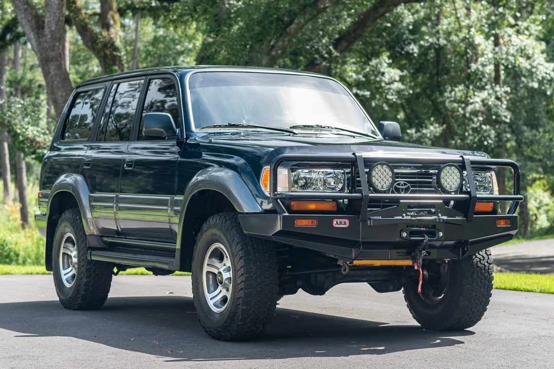 1996 Lexus LX 1st Gen - Image 3 of 31