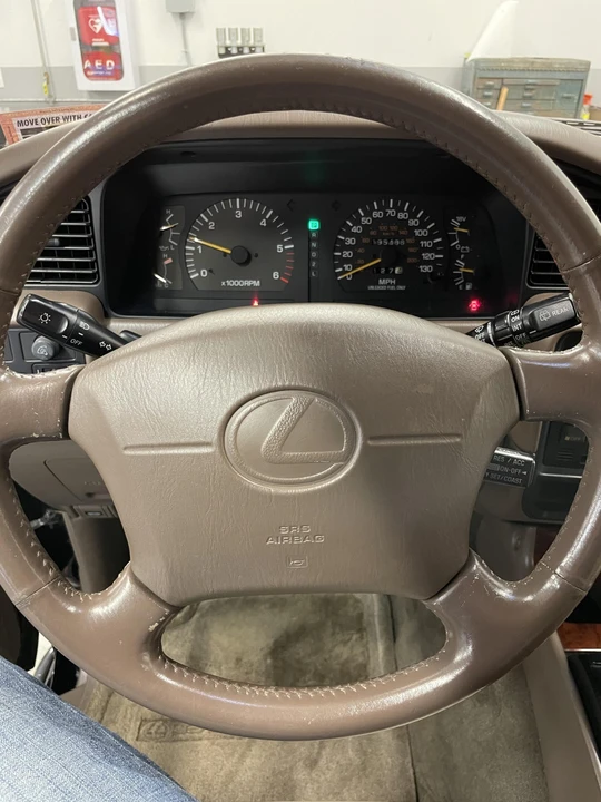 1996 Lexus LX 1st Gen - Image 21 of 31