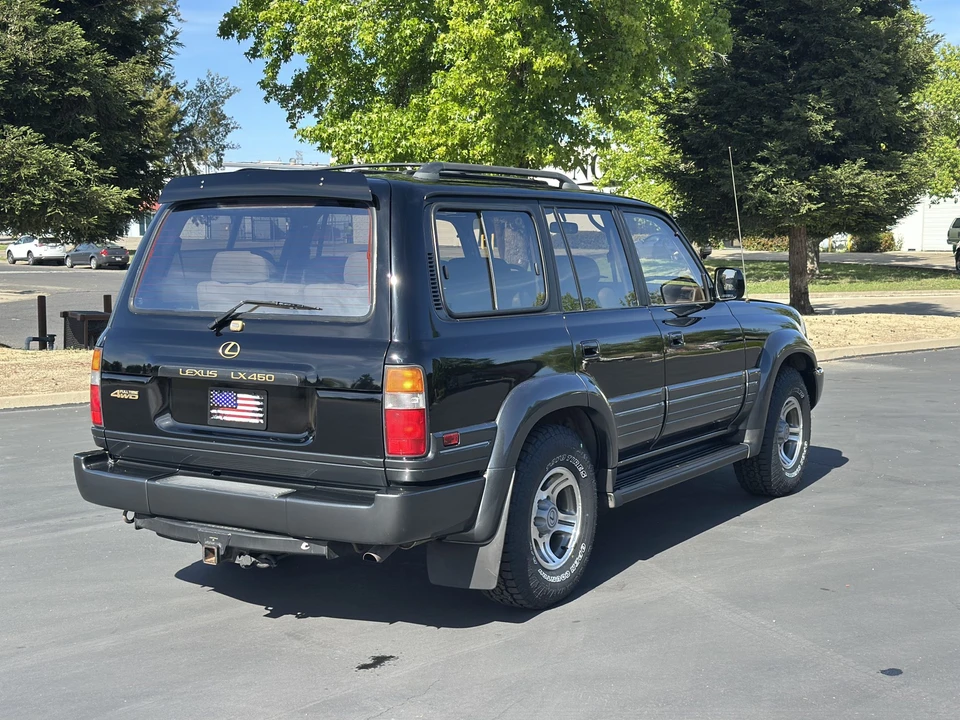 1996 Lexus LX 1st Gen - Image 21 of 31