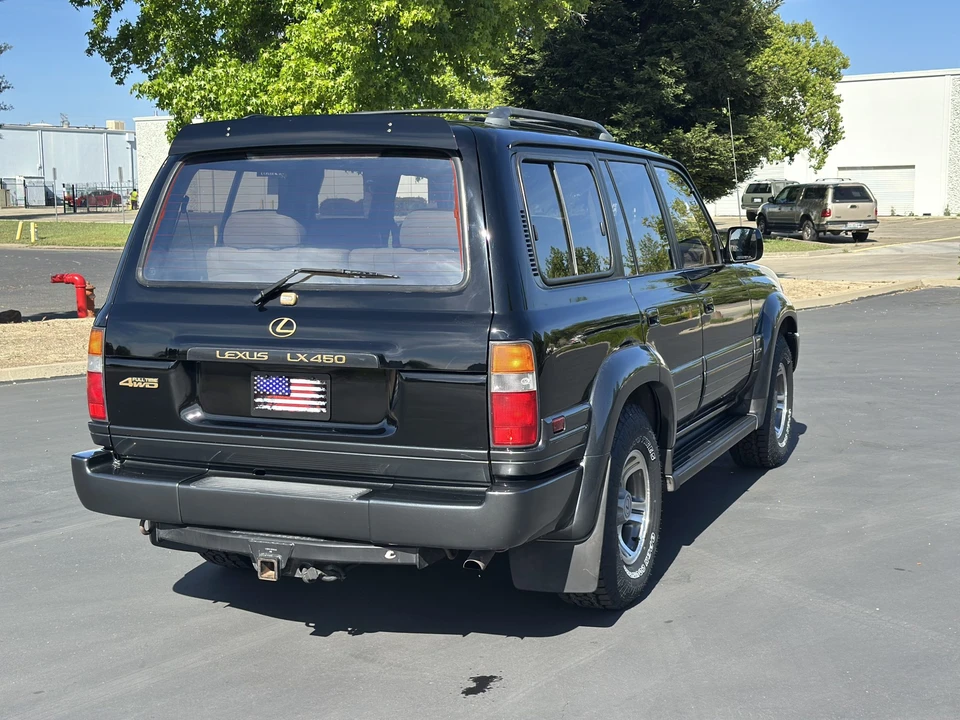 1996 Lexus LX 1st Gen - Image 19 of 31