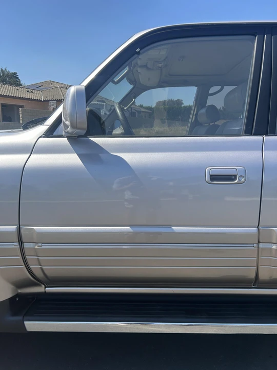 1996 Lexus LX 1st Gen - Image 16 of 31