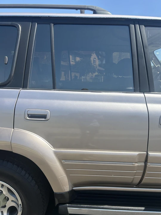 1996 Lexus LX 1st Gen - Image 10 of 31