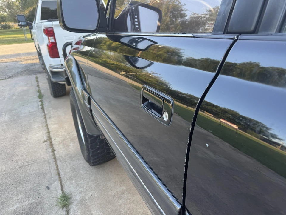 1996 Lexus LX 1st Gen - Image 11 of 31