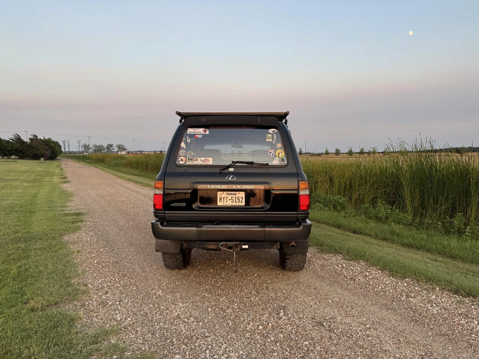 1996 Lexus LX 1st Gen - Image 7 of 31