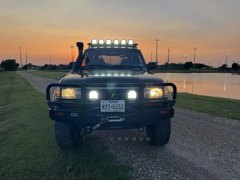 1996 Lexus LX 1st Gen - Image 3 of 31