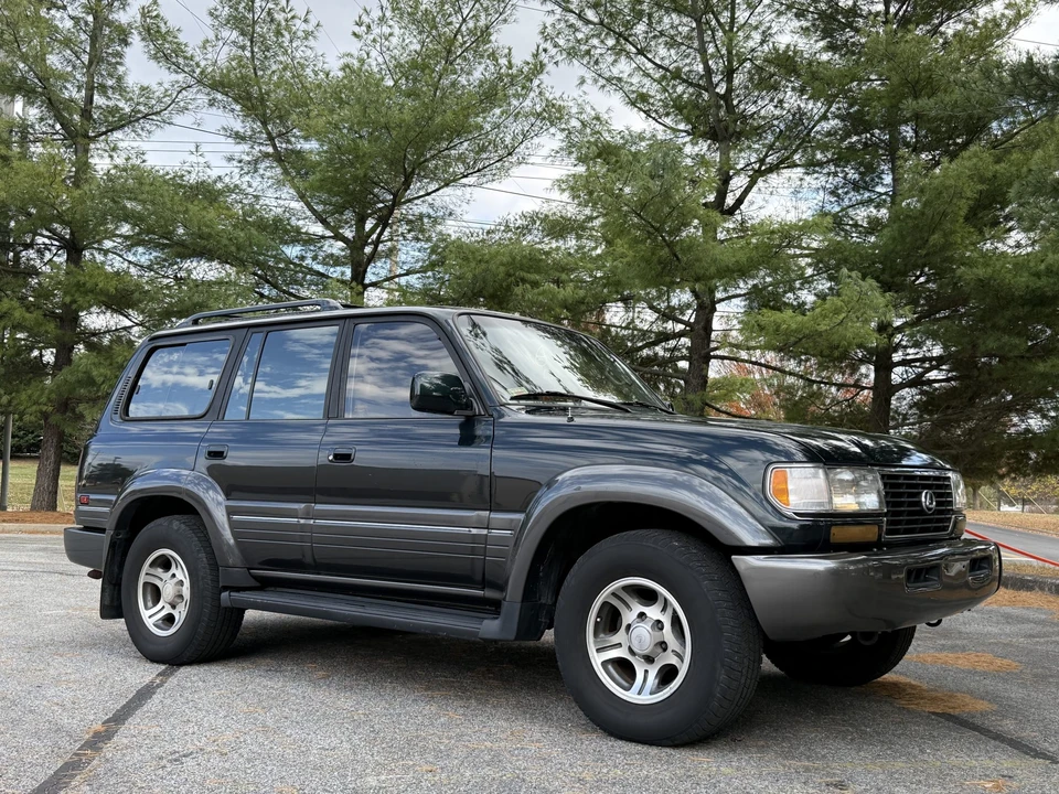 1996 Lexus LX 1st Gen - Image 21 of 31