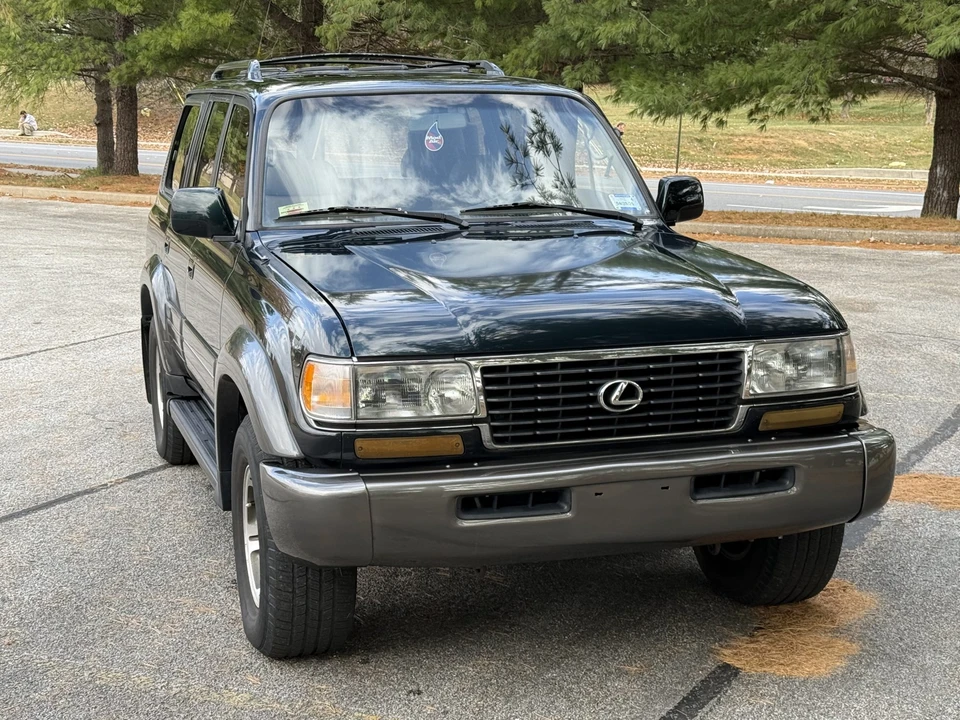 1996 Lexus LX 1st Gen - Image 28 of 31