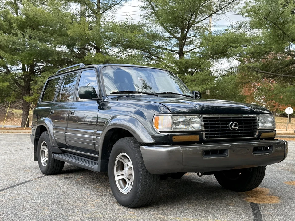 1996 Lexus LX 1st Gen - Image 27 of 31