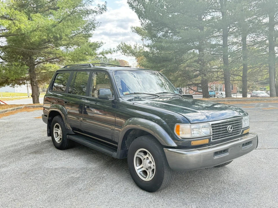 1996 Lexus LX 1st Gen - Image 25 of 31
