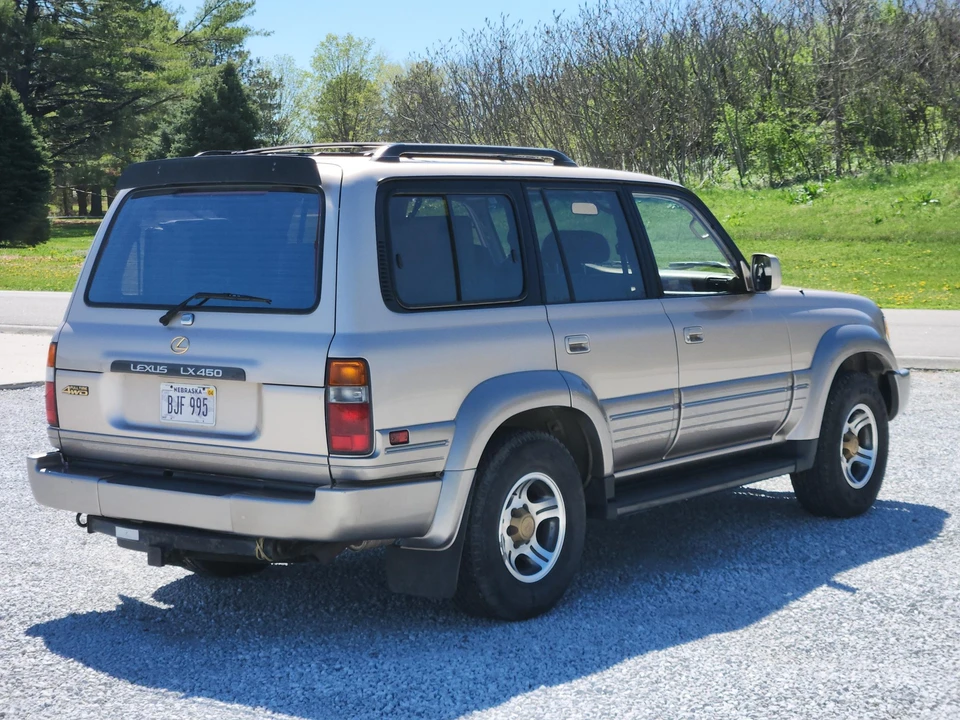 1996 Lexus LX 1st Gen - Image 6 of 31