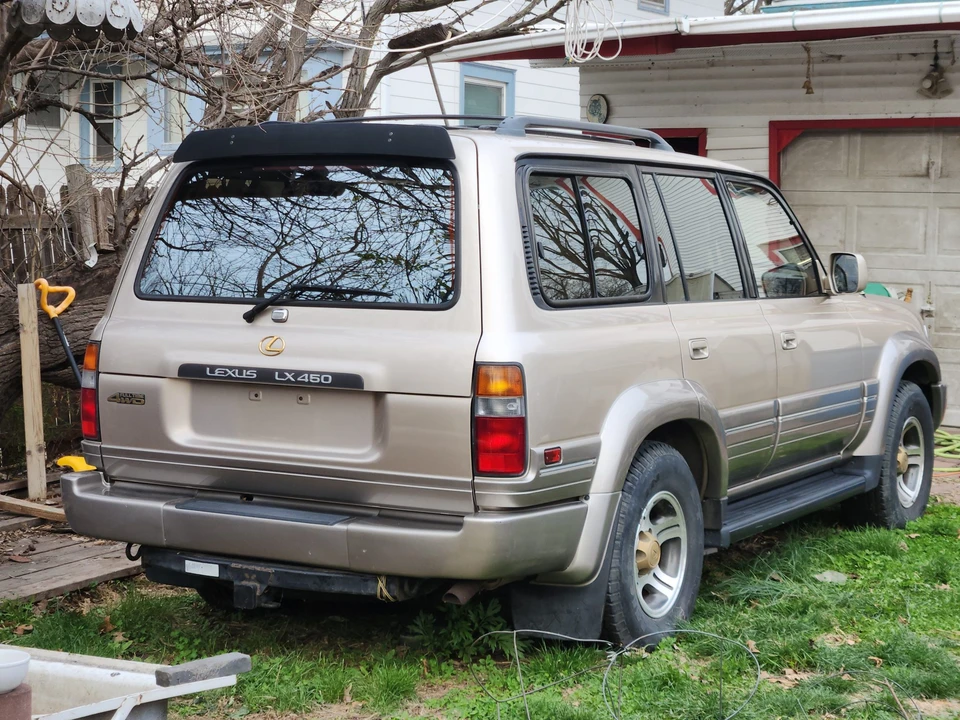 1996 Lexus LX 1st Gen - Image 15 of 31